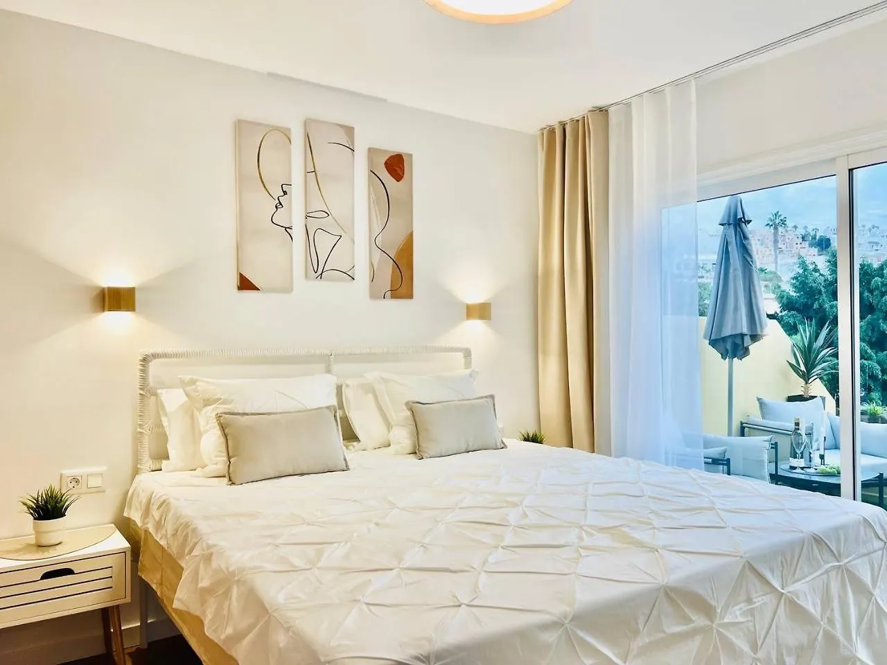 Las Brisas Coco 아데제 0*,  스페인